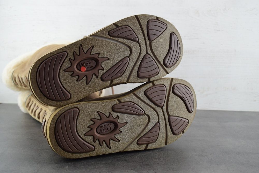 Сапоги Ugg. Натуральная кожа и овчина. Размер 38 Оригинал