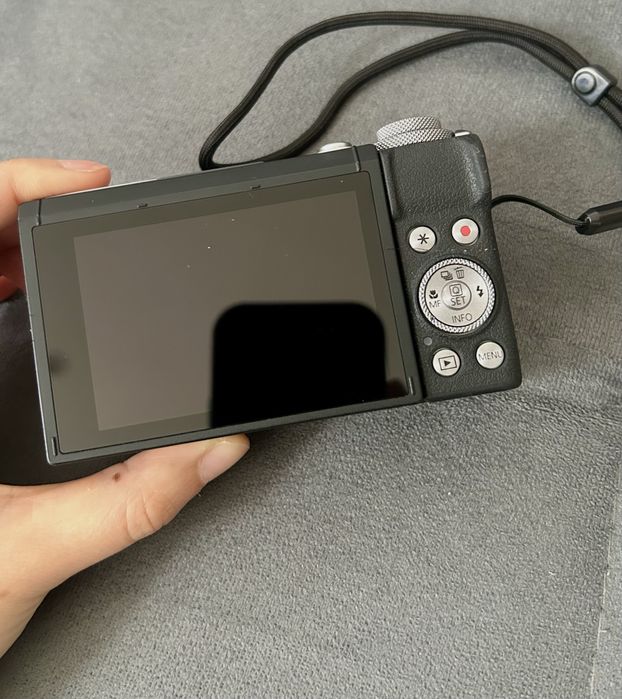 Canon PowerShot G7 X Mark III - Prateado