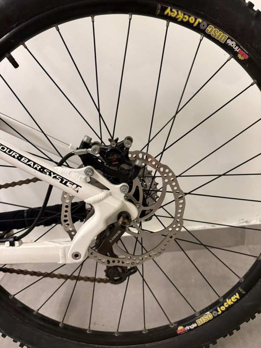 Mondraker Factor R – Full Suspension – Fox – Excelente Estado