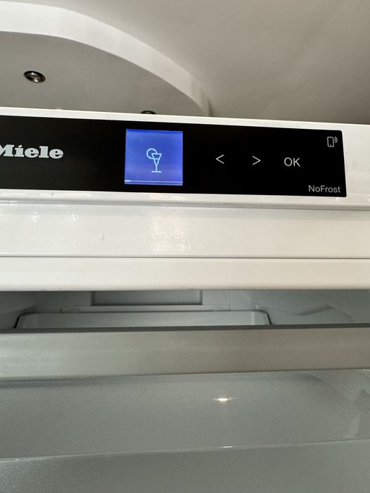 Zamrażarka Miele FN 4372D NoFrost wolnostojąca 6m-cy gwarancji