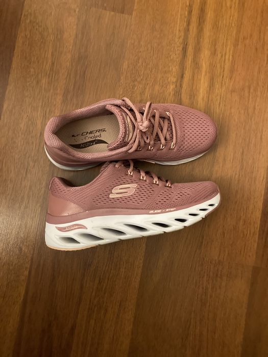 Tenis skechers ARCHFIT tam 39
