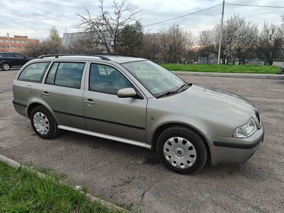 Skoda Octavia tour