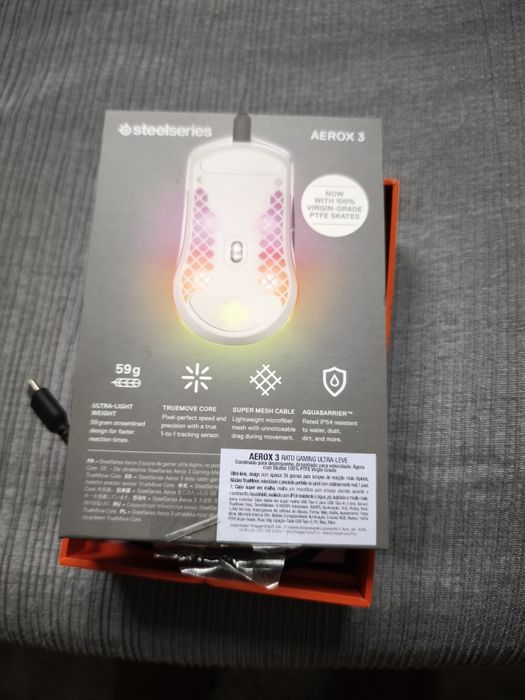 Rato Steelseries AEROX 3
