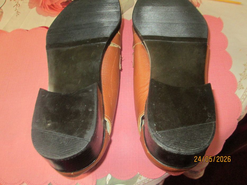 Buty męskie skórzane letnie rozmiar 42  /27,5