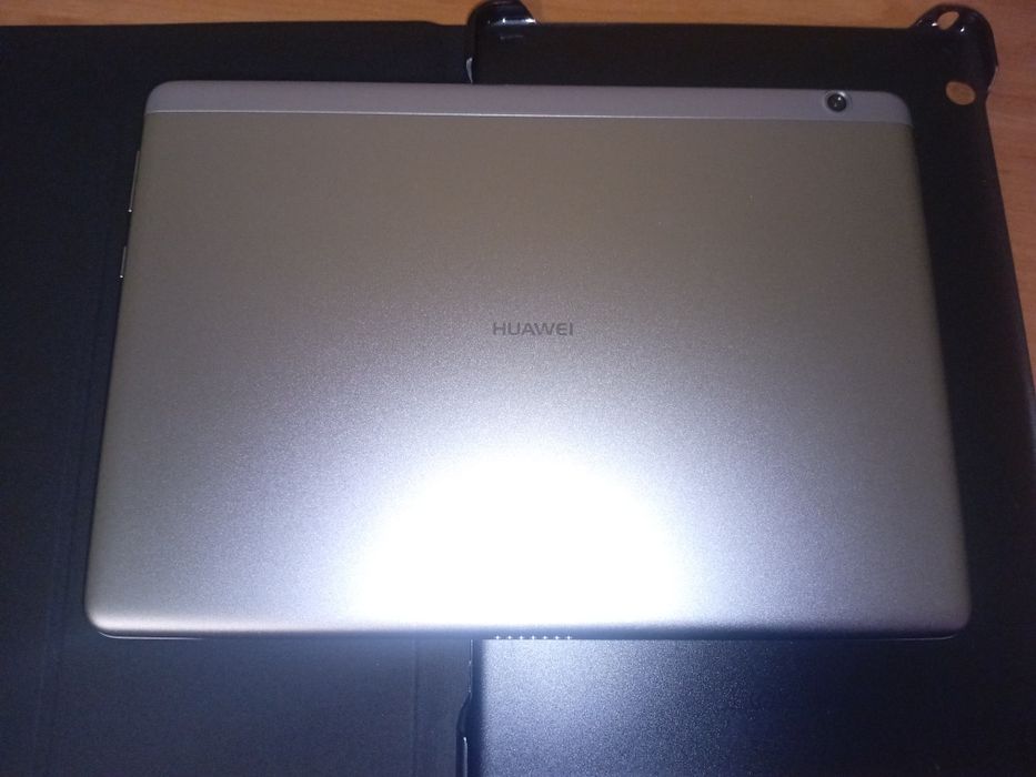 Планшет HUAWEI MediaPad T3 10