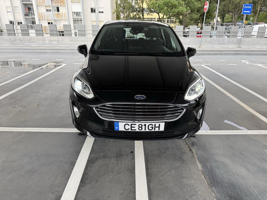 Fiesta titanium 2021