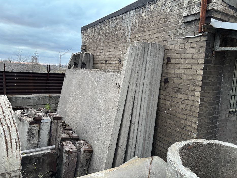 Плита заборная