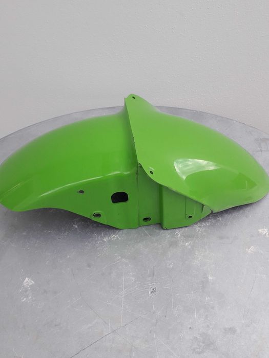 Mota Kawasaki Ninja ZXR 600 de 1999 guarda lamas da frente  negociável