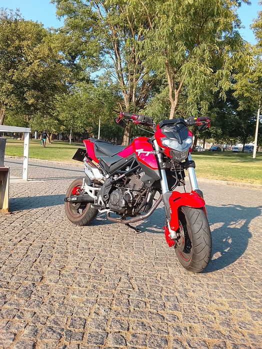 benelli tnt 125cc