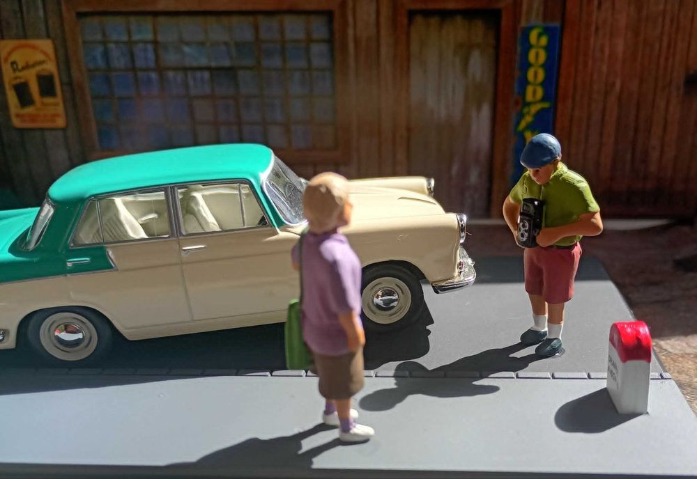 Austin Cambridge  Colecção Lá Route Bleue Escala 1/43