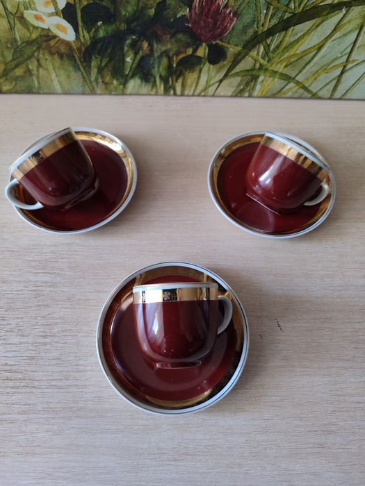 Різний посуд у відмінному стані