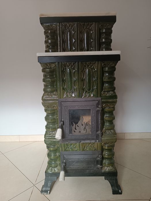 Piec kaflowy/kominek