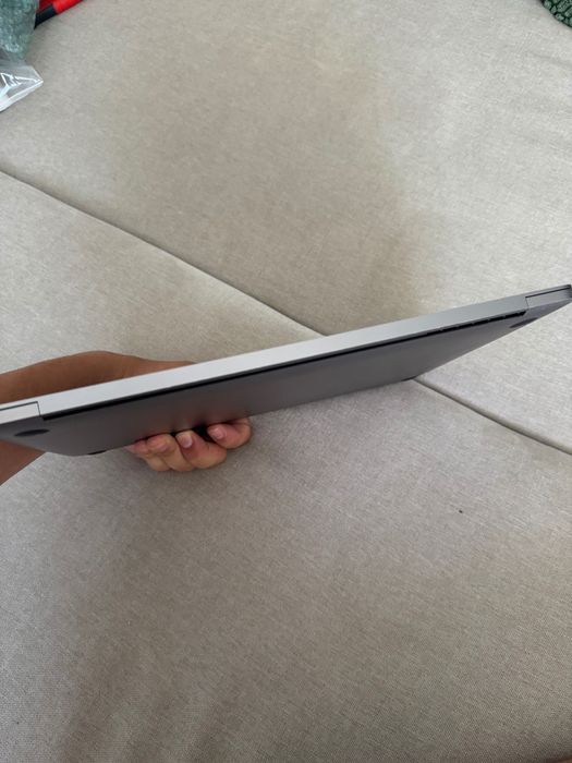 MacBook Pro 13 (2017)