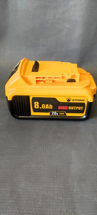 Акумулятор DeWalt DCB 200 20v 8Ah