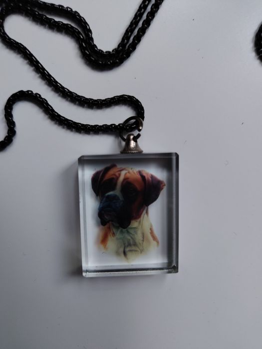 Wisiorek naszyjnik pies bokser