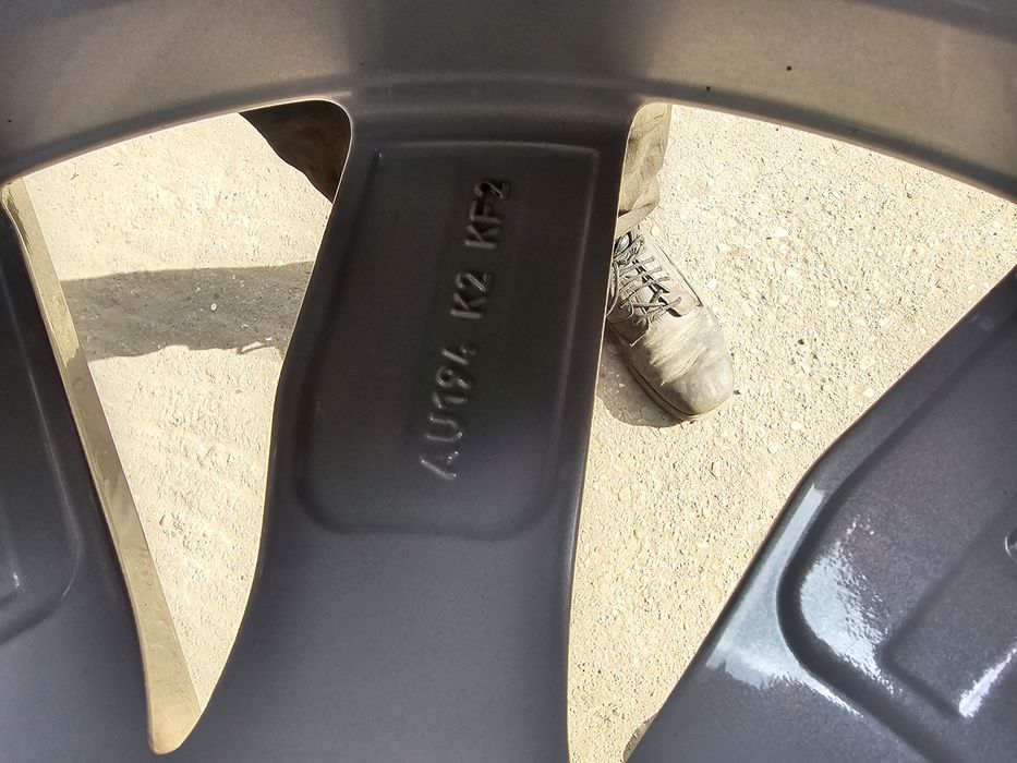 Felgi Aluminiowe Audi A4 B8-B9-A6-C7-C8 R19 5x112  ET39-8J