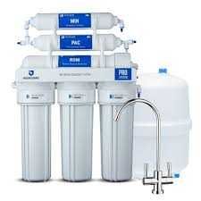 Встановлення фільтра для води з  обратним осмосом в Одесі