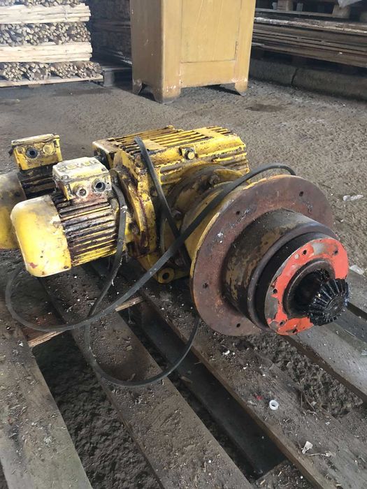 Конічний шнековий змішувач Б/у