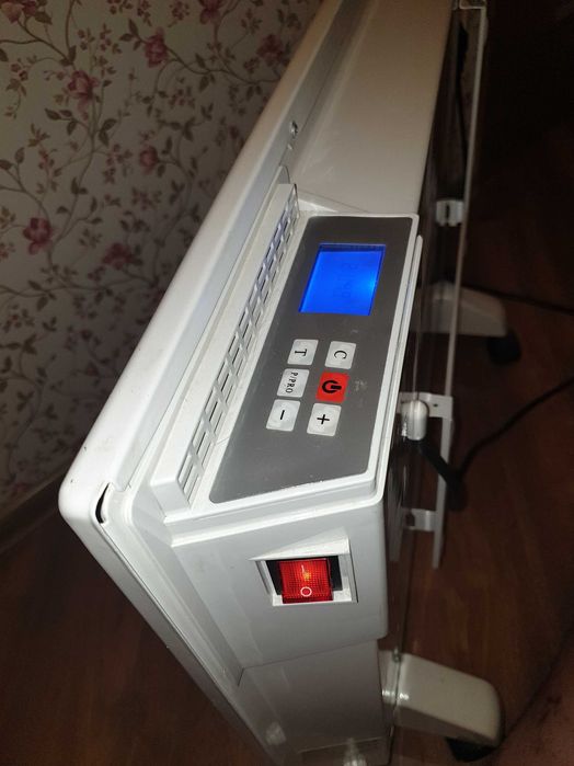 Обогреватель \ Конвектор SATURN 2000 Вт цифровой программируемый