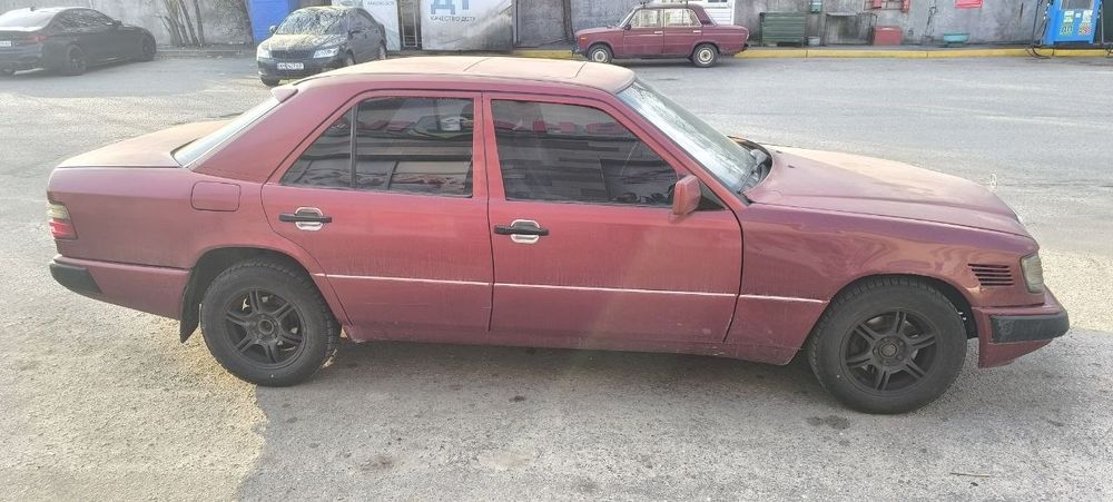 Mercedes 230E W124 1989 2.3 автомат