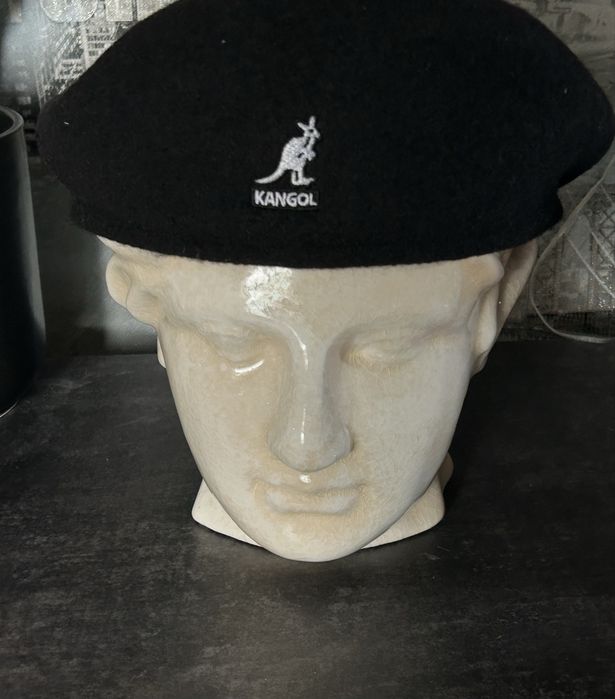 Берет Kangol весінній