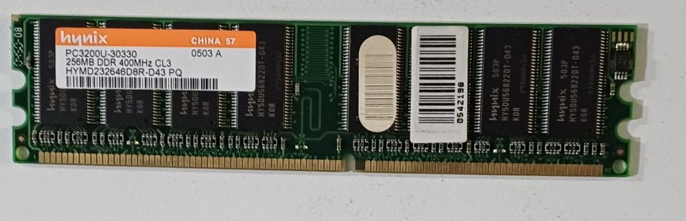 Оперативная память DDR 256 Мб
DDR 256Mb 400 Hynix
DDR 256Mb 400