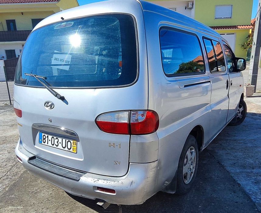 Vendo Hyundai H1 SV de 2003, com 6 lugares e divisória de carga rígida. — photo 4