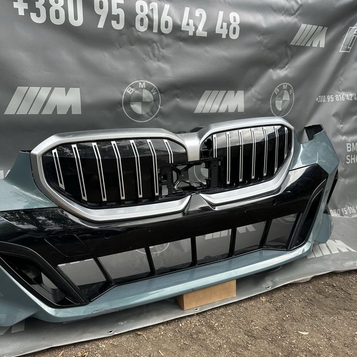 Бампер м передній BMW G60 G61 G90 G91 передний М пакет бмв г60 г90 г61 г91 bmw g60 g90 g61 g91 комплектний в колір жалюзи ноздри моторчик