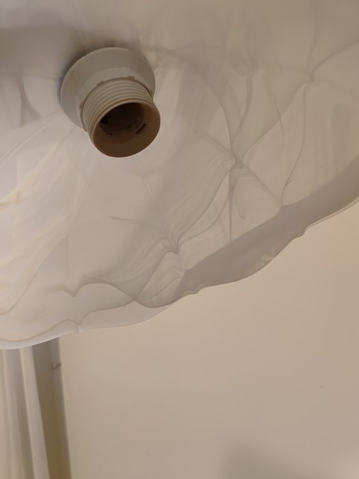 Żyrandol, szklany klosz