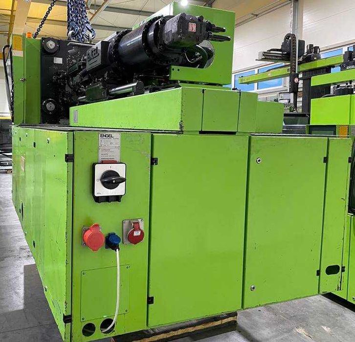 ENGEL ES 700/225 ND Wtryskarka