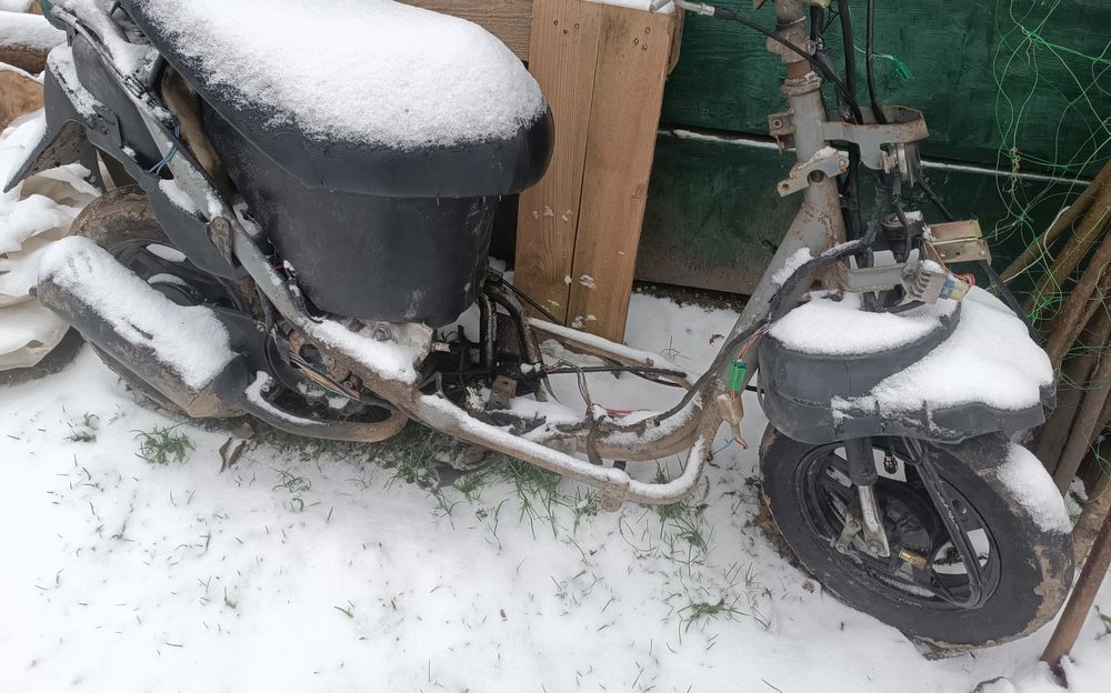 розборка скутера сузукі летс 3 suzyki lets 3