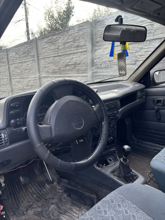 Daewoo nexia 1,5
