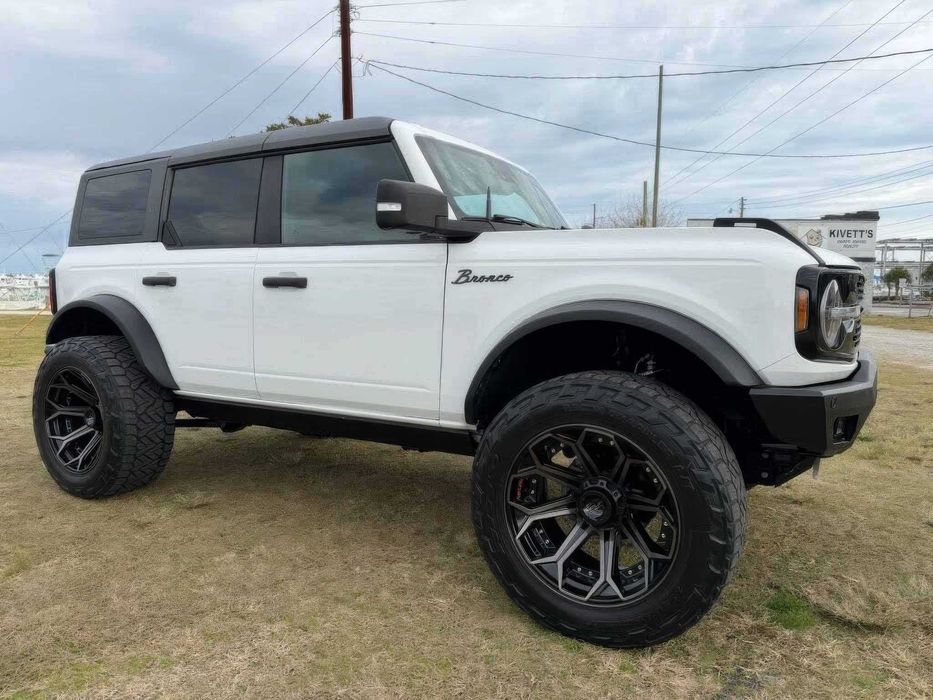 Ford Bronco Wildtrak Advanced 4-Door      2022