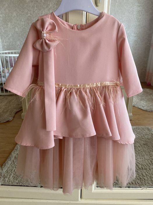 Одяг для дівчинки