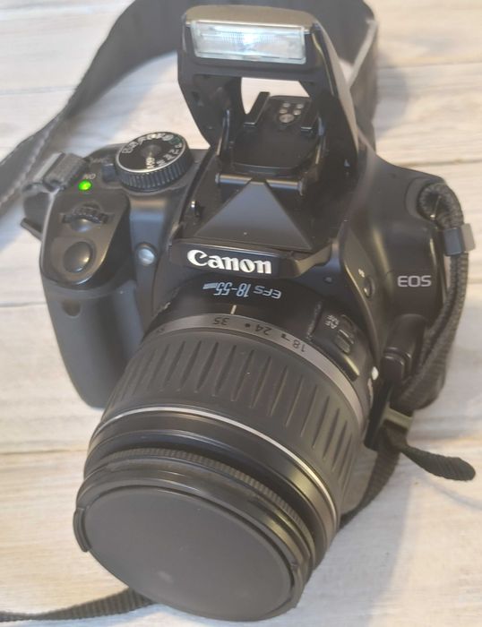 Canon 400D + Canon EF-S 18-55 II