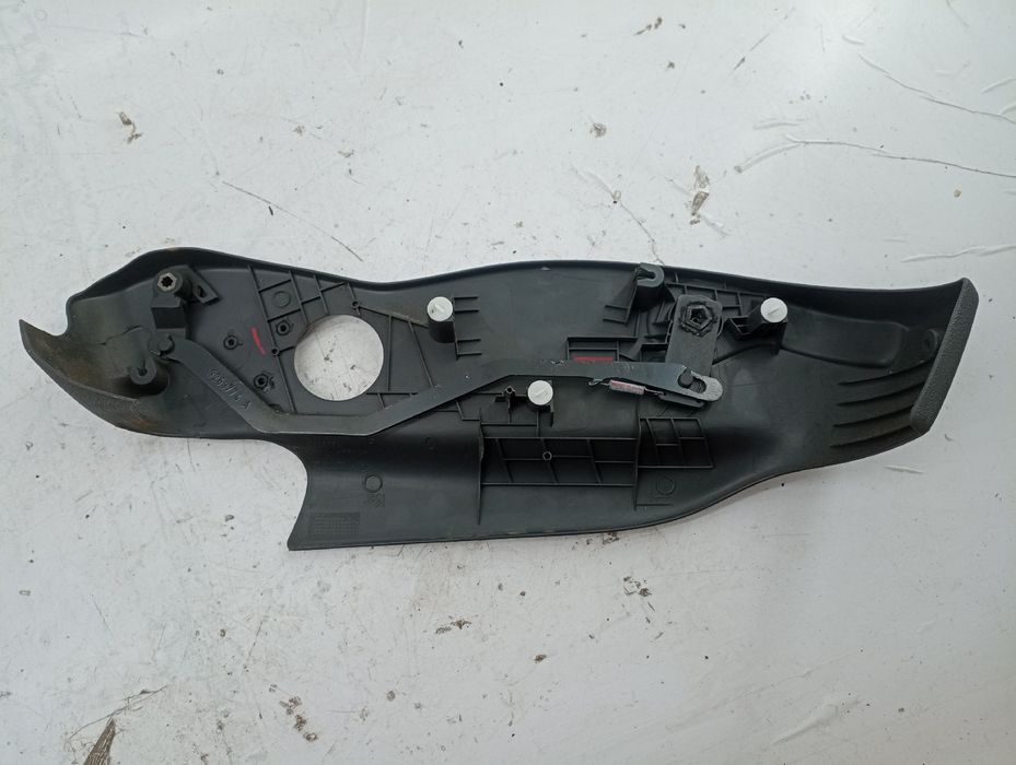 Acabamento de Bancos - RENAULT Laguna II (BG0/1_) | 01 - 07
