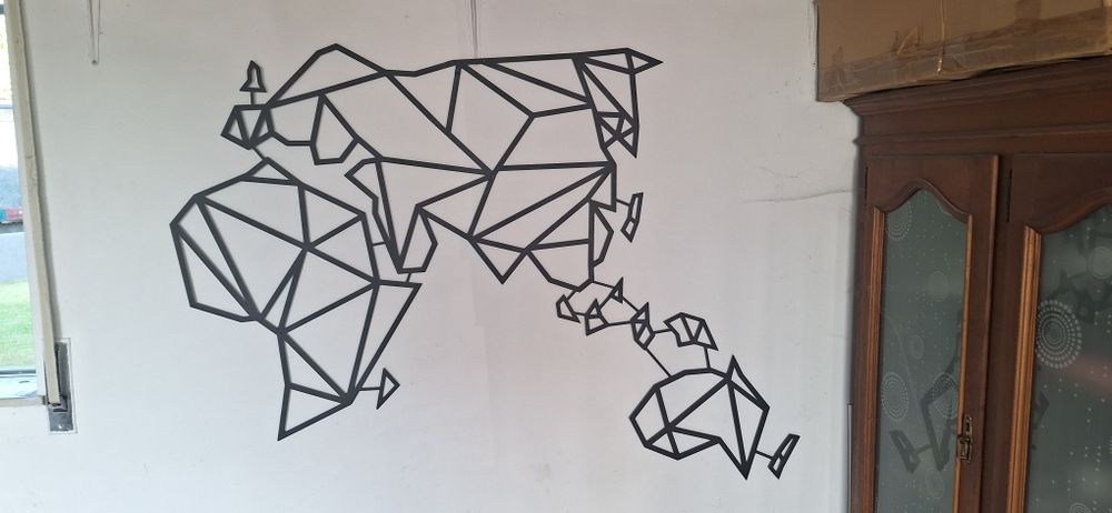 Molduras em ferro com suporte