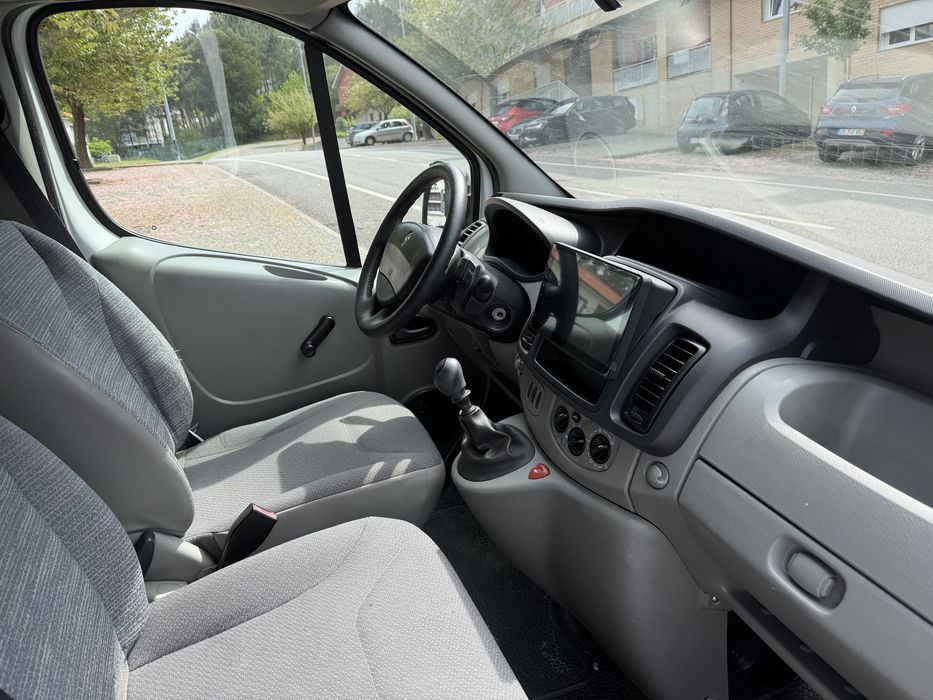 Renault traffic 2.0 tdci - tecto alto