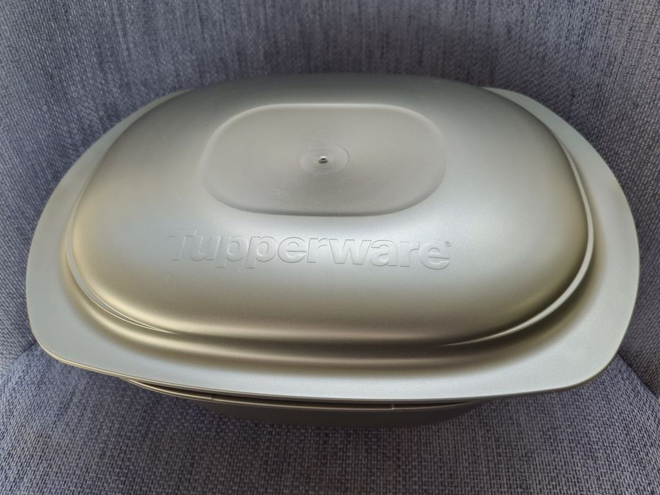Tupperware Utra Pro 3,5 Litra plus Pokrywa 0.8 L   Nowa