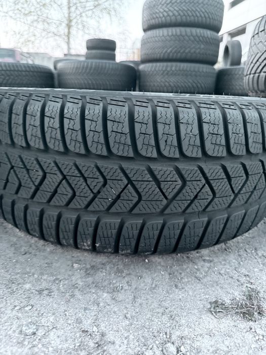 205 50 17 Pirelli Sottozero 3 90% Шини Зима