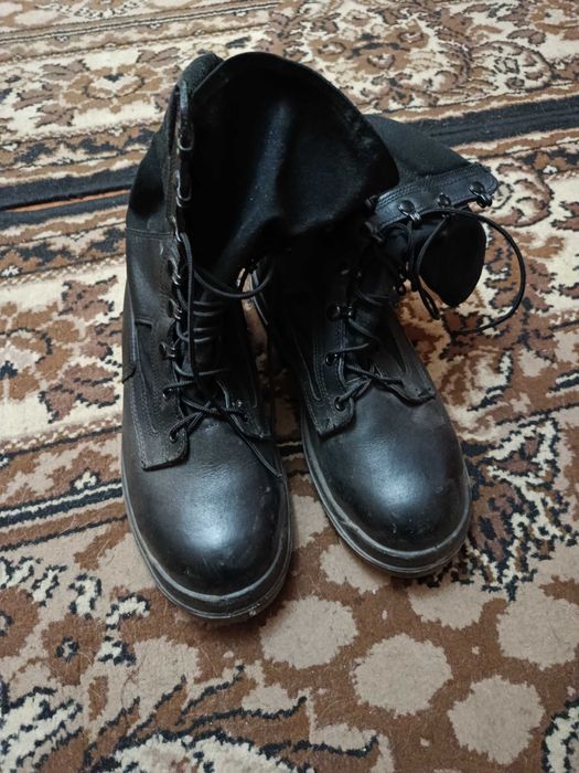 Продам берці демісезонні