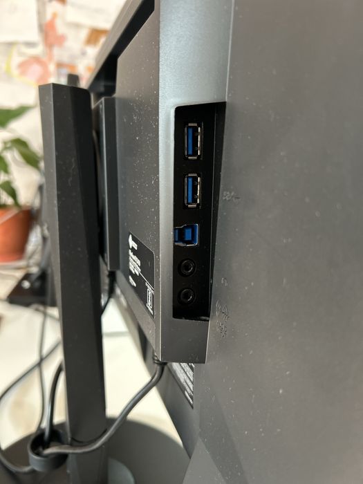 Monitor EIZO 24 FlexScan EV 2450  Full HD IPS