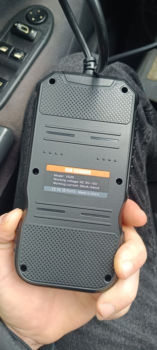 Автосканер Xiamen V520 діагностичний адаптер 
OBD-2.