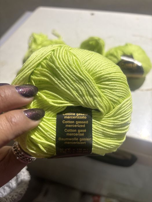 Novelos verde-alface brilhante algodão mercerizado 50 gramas “Ornaghi