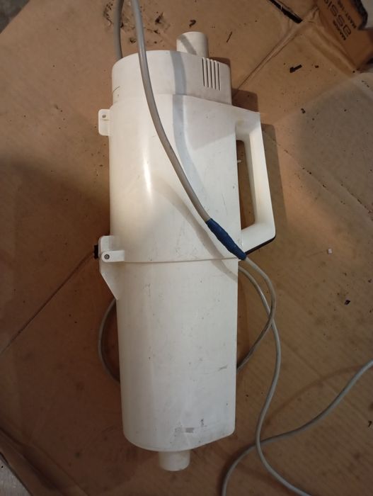 Пылесос небольшой