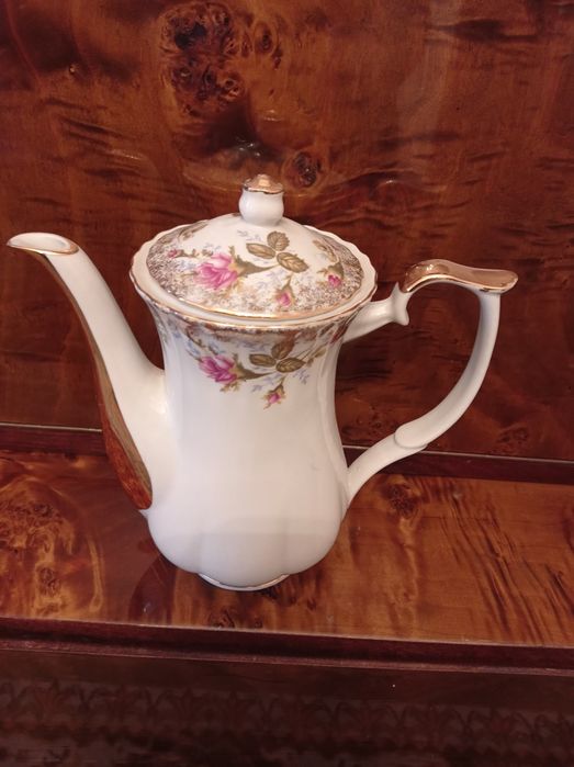 Serwis porcelanowy Iwona Chodzież z PRL