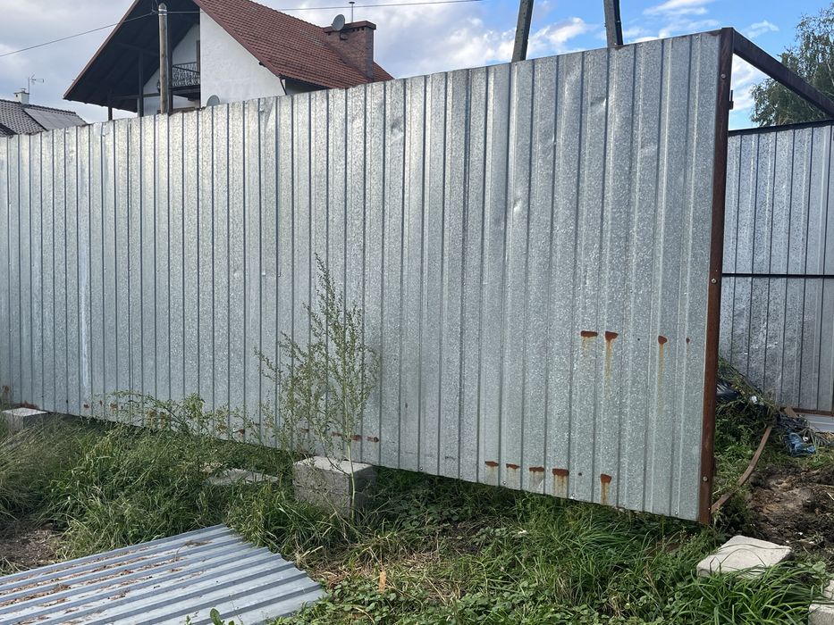 Sprzedam garaż blaszany