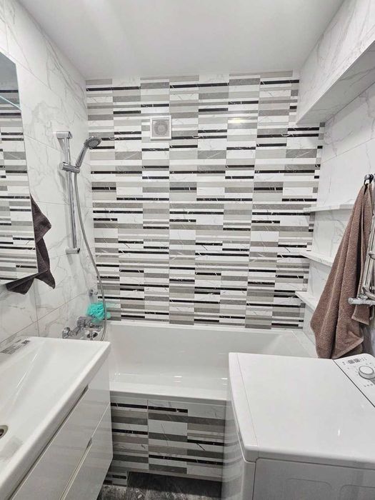 Здається 2-кімнатна квартира в районі площі 700-річчя