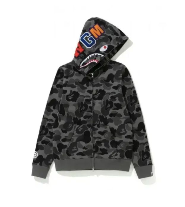 Зіпка A Bathing Ape