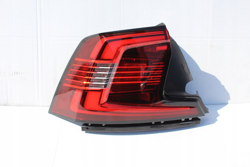 lampa lewy tył oryg volvo s-90 s90 lift 20- led 31108925 igła